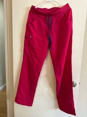 Women's Ultra Rose
Kade™ - Tall Cargo Scrub
Pants